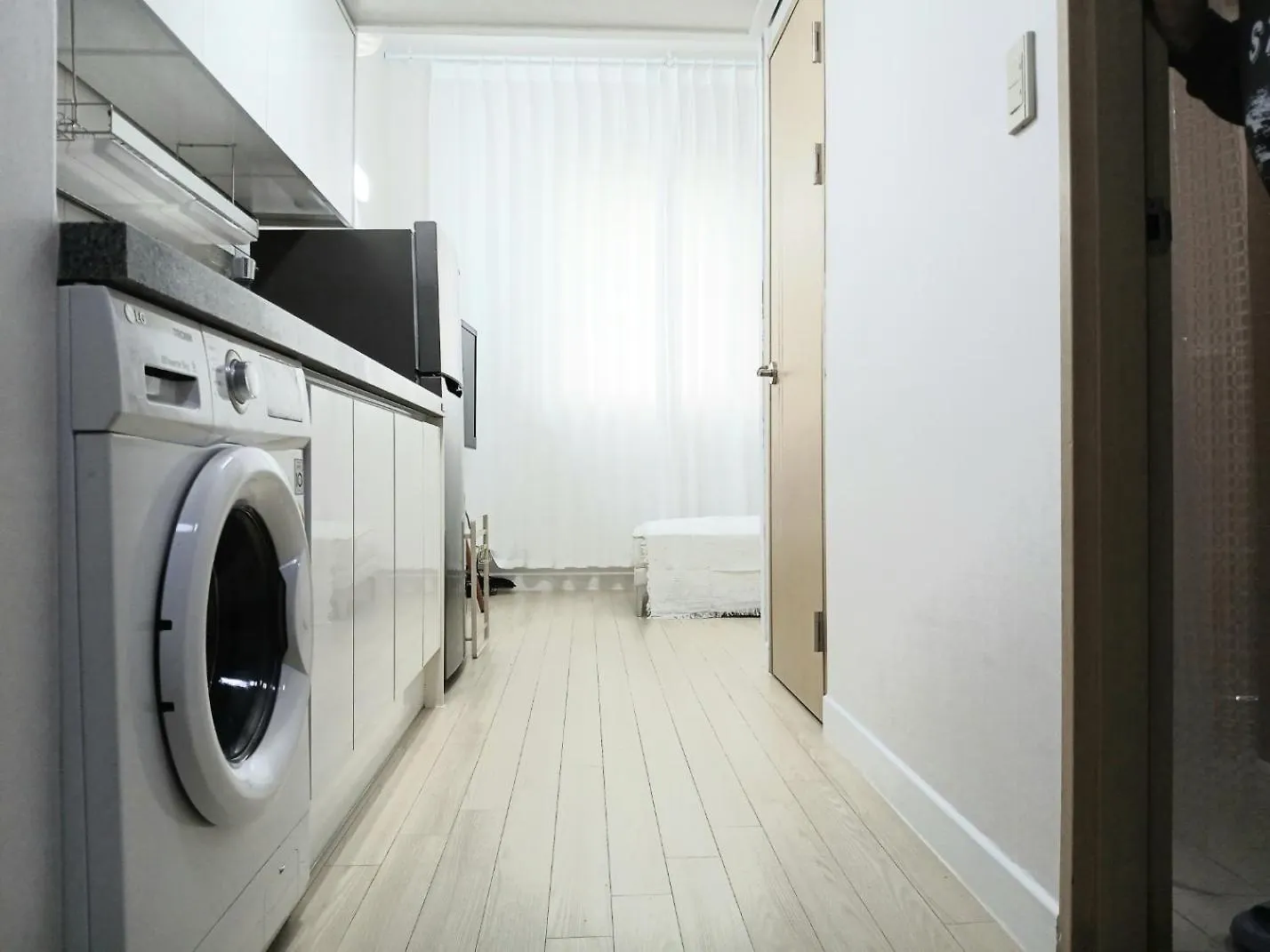 Bonghwasan Stan Cozy Duplex Apartment Seoul South Korea